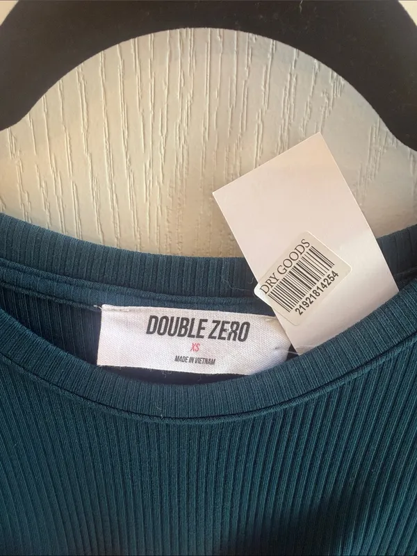 Dry Goods Ribbed Crop Pocket Tee - Teal Blue - Image 2