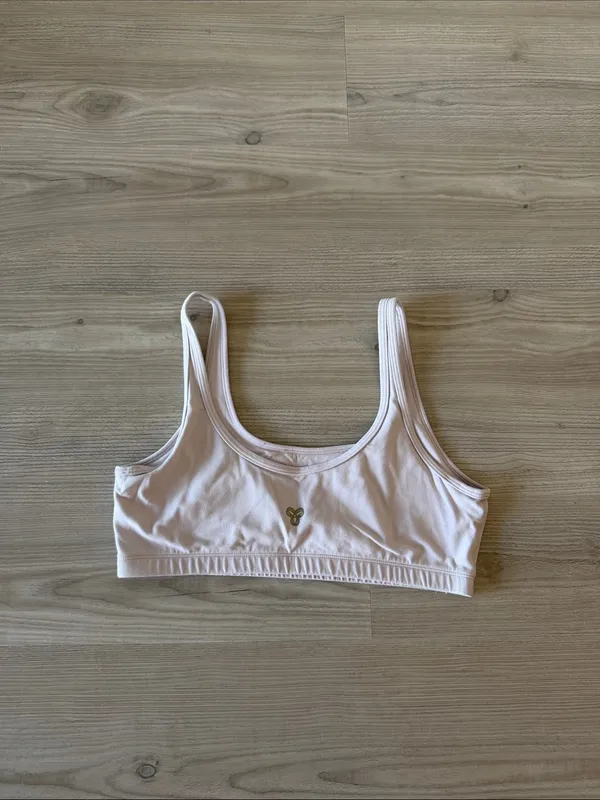 Aritzia Golden Soft Scoop Sports Bra In Lilac - Image 4