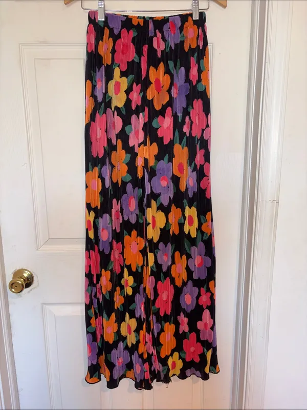 Peppermayo Wine Dates Floral Pants Size 6 - Image 3