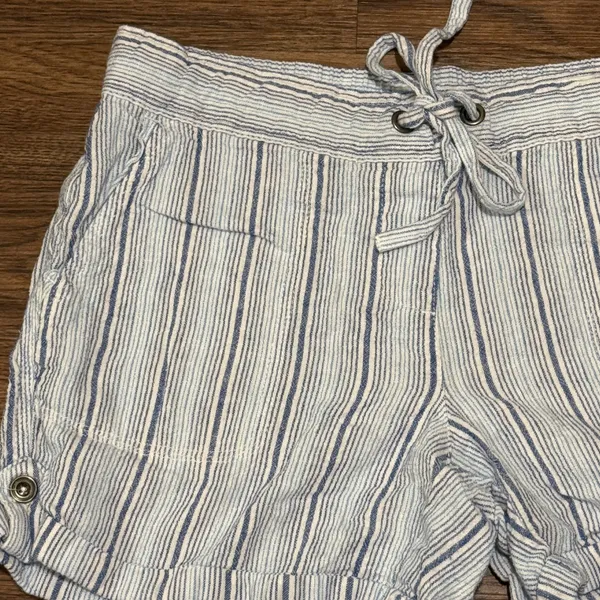 Per Se Linen Blend White and Blue Cargo Shorts Relaxed Fit Size Medium - Image 3