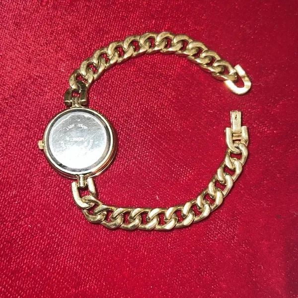 Stunning Vintage MonetLadies Watch - Image 2