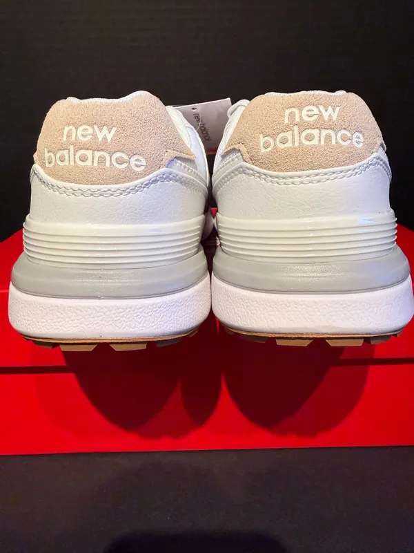 Women’s New Balance 574 size 8W - Image 5
