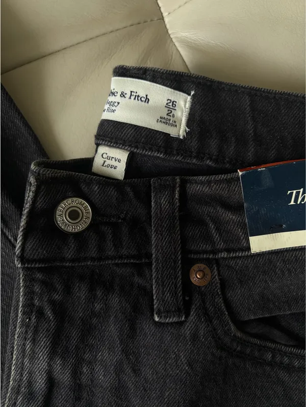 Abercrombie & Fitch Black Jeans - Image 3
