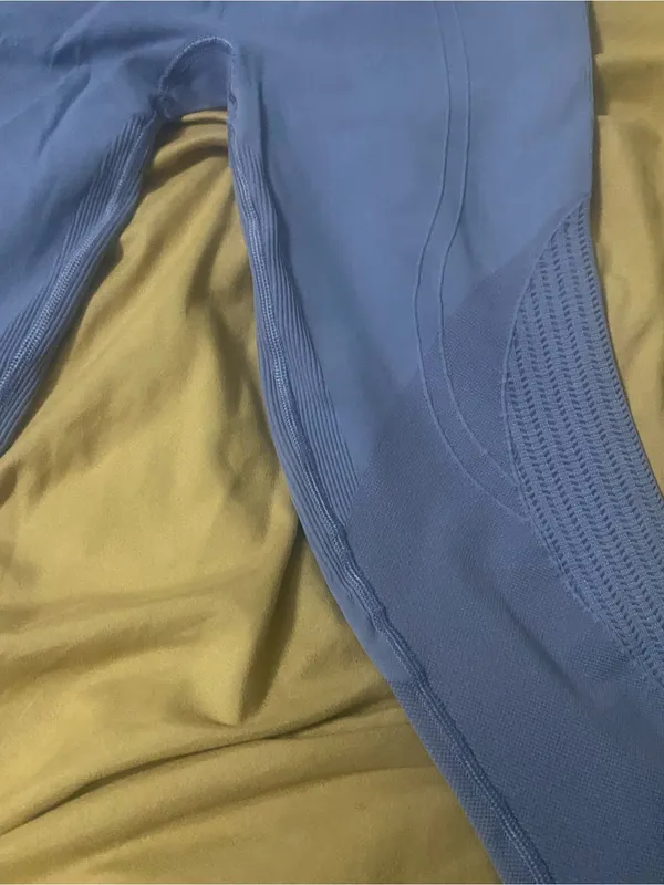 Seamless Light Blue lululemon Leggings - Image 7