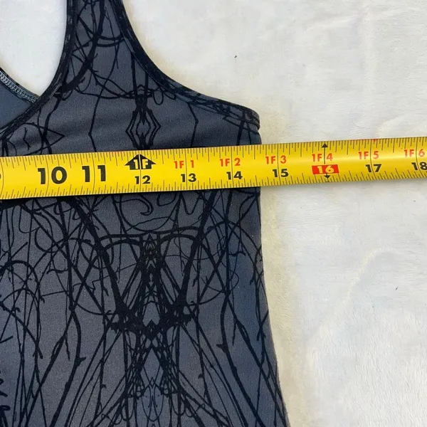 Lululemon Cool Racerback Tank Gray and Black 4 Women - Image 7