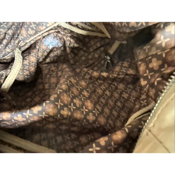 Lockheart Beige Leather Beaded Shoulder Bag Lockheart Handbag Stained - Image 10