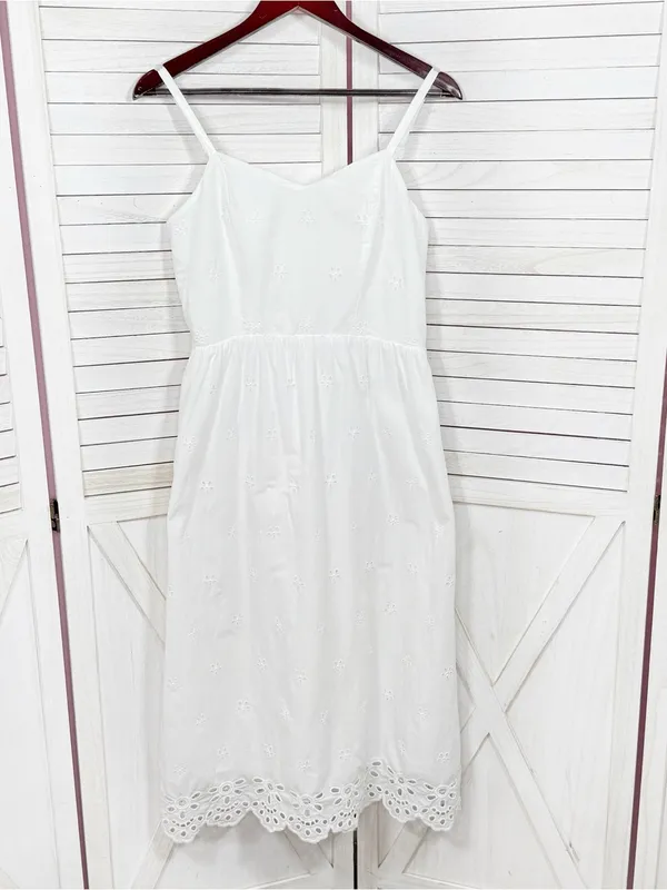 Old Navy White Eyelet Fit Flare‎ Midi Dress Small Sundress Cottagecore Cotton - Image 9