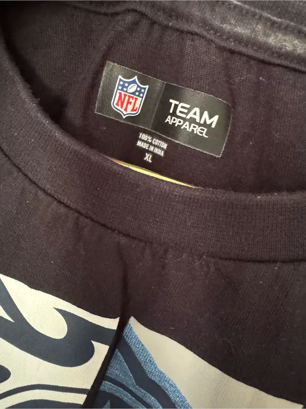 NFL Tennessee Titans Graphic Cropped Tee - Tennessee Titans - Image 2