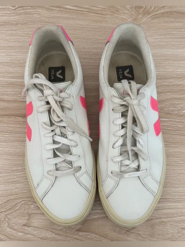 Veja Women’s 10 Esplar Low Sneakers Leather Pink White - Image 3