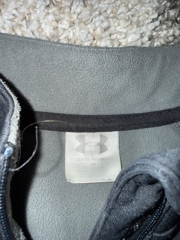 Under Armour jacket - Image 2