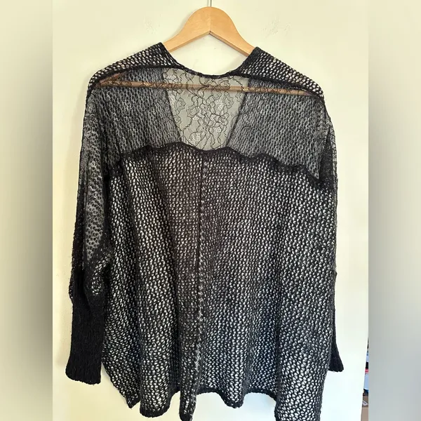 Free People Peekaboo Lace Back Knit Cardigan Sweater Women’s‎ Black Sz XS - Image 3