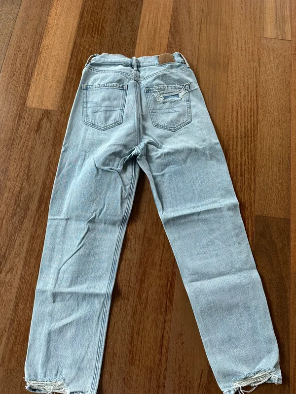 American Eagle Jeans - Image 6