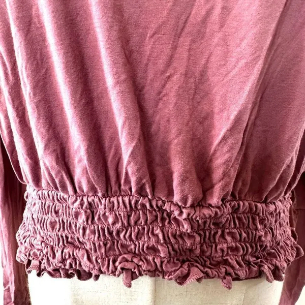 American Eagle Outfitters purple long sleeved top - Image 5