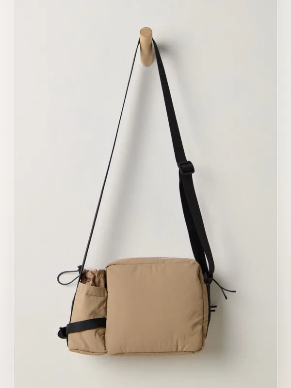Free people movement sidekick crossbody bag- ginger NWT sold out $78 - Image 2