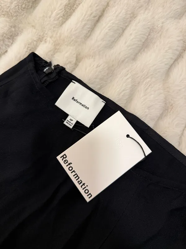 NWT Reformation Midi Skirt - Image 4
