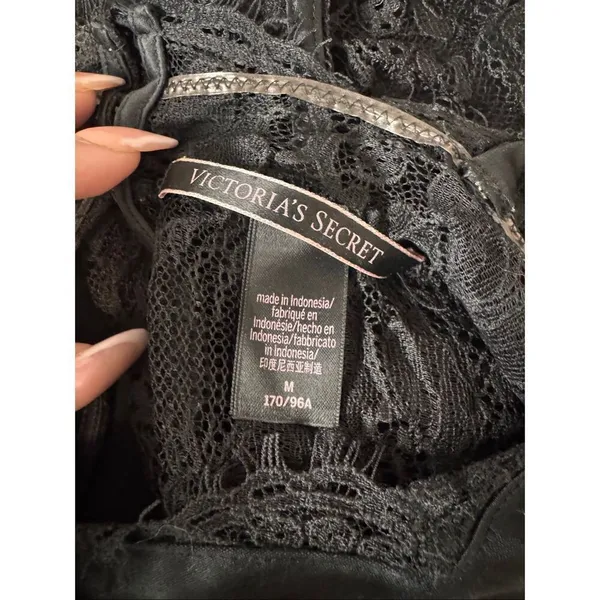 Victoria’s Secret Black Lace Cami Tank Top Chain Strap Open Back Size M - Image 8