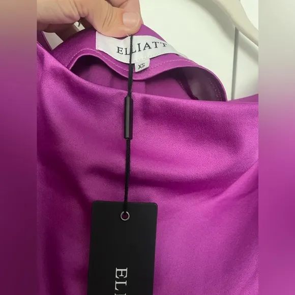 Elliatt Carson Satin One Shoulder Asymmetric‎ Midi Dress Purple Orchid New - Image 6
