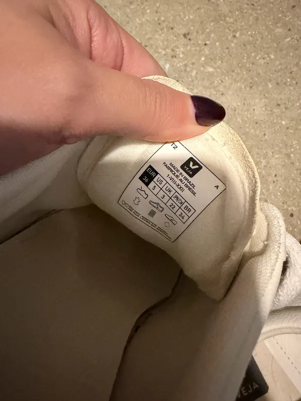 VEJA White leather Sneakers - Image 7