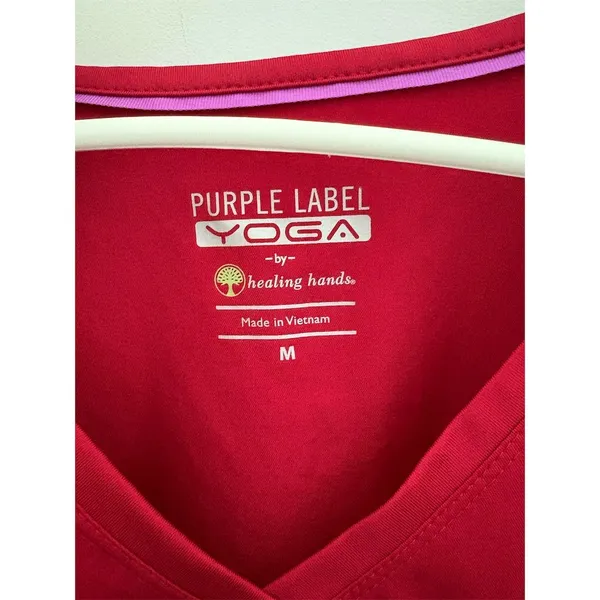 Purple Label Yoga Women's Red V-Neck Scrub Top M Short Sleeve Workwear‎ - Image 2