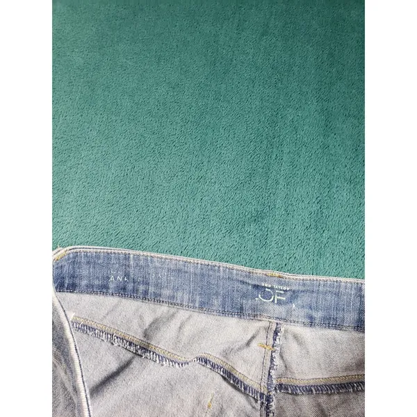 LOFT Light Wash Cropped Ankle Jeans - Image 3