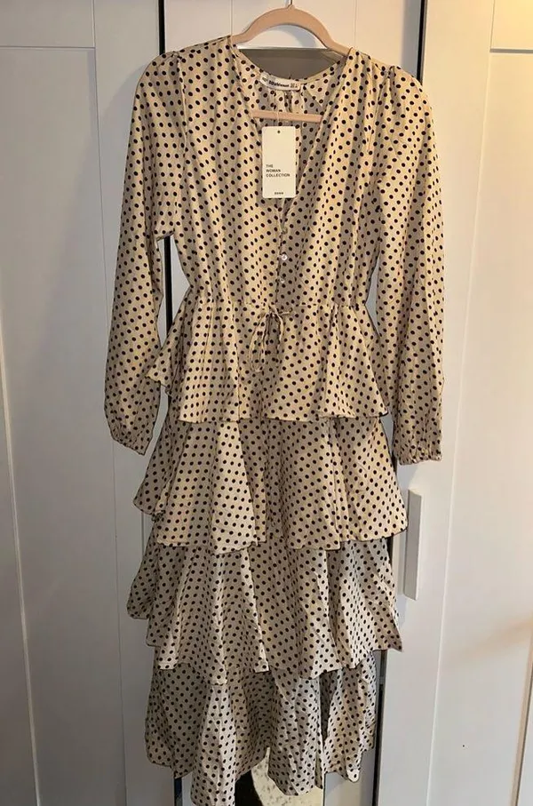 Bath & Body Works NWT woman polka-dotted dress - Image 2