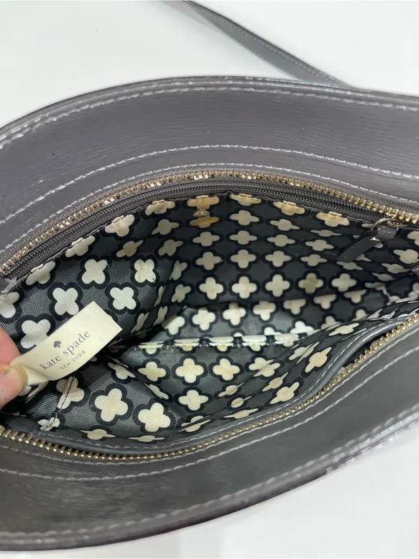 Kate Spade New York Gray Small Leather Crossbody Bag Outside Pocket Coquette - Image 7