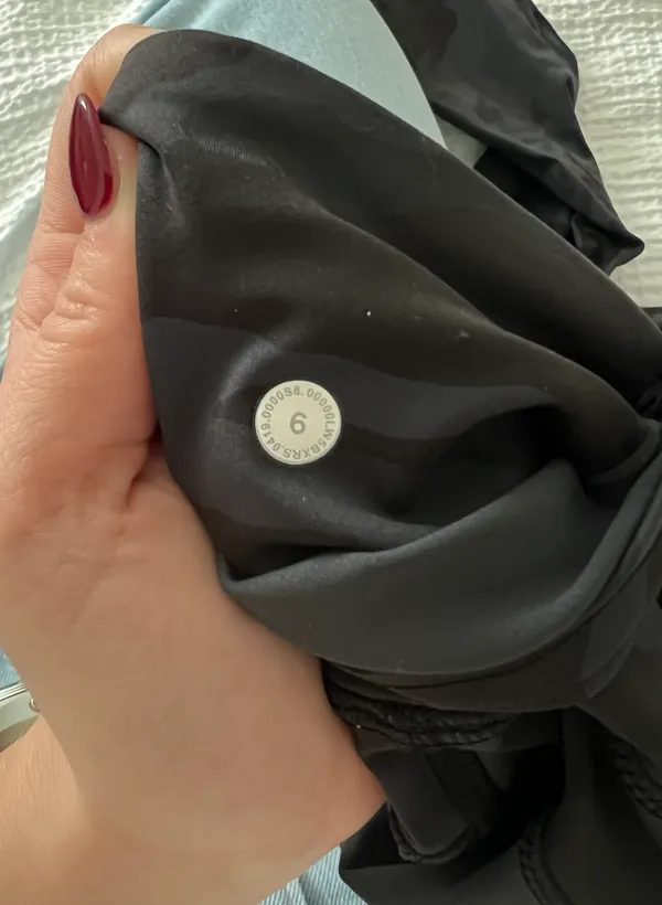 Lululemon Leggings - Image 4
