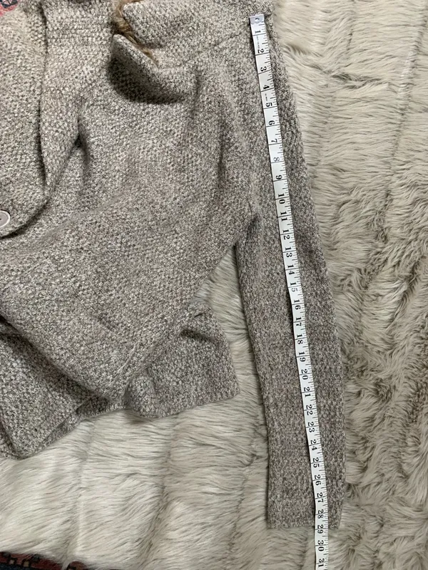 Zara Knit Long Knit Marled Faux Fur Coat/ cardigan Small - Image 6