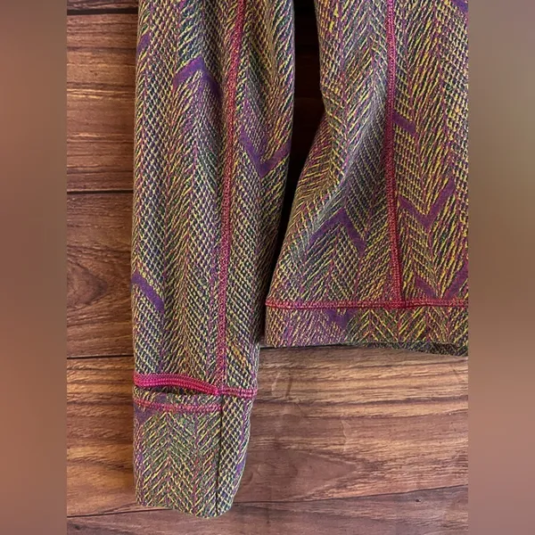Lululemon Swiftly Tech Long Sleeve 2.0 Chevron Herringbone Magenta Purple Size 2 - Image 3