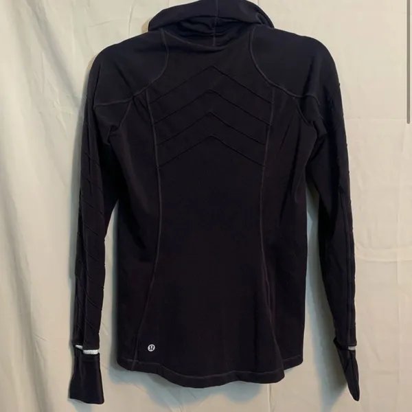 Lululemon Athletica Navy Blue 1/4 zip Long Sleeve Top - Image 2