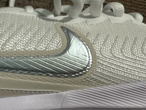 Nike cream and white sneaker - Image 2