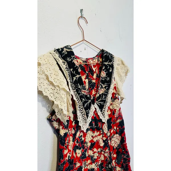 FREE PEOPLE Red White Bali Antoinette Corduroy Lace Mini Dress size Large - Image 3