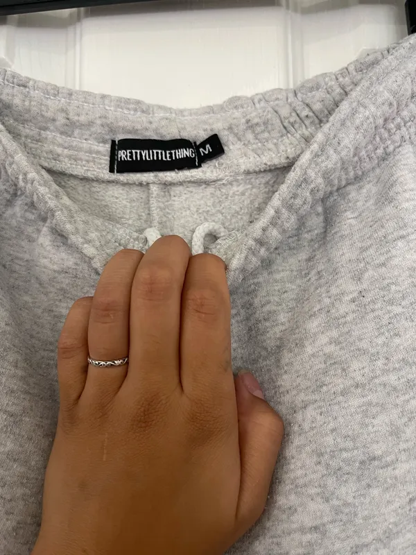 Pretty Little Thing Joggers Grey - Image 3