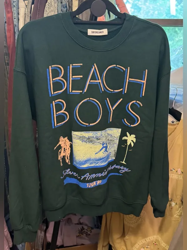 NWOT Daydreamer The Beach Boys Silver Anniversary Boyfriend Crew - Pine - Small - Image 10