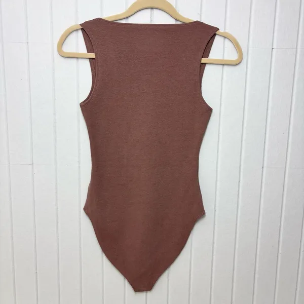 Good American Women's Bodysuit in Warm Brown‎ Size 2 - Image 4