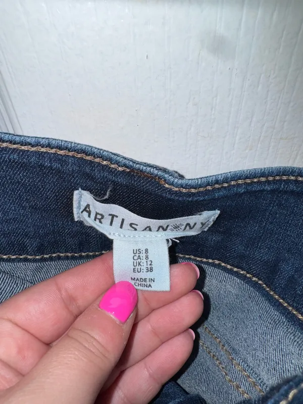 High waisted denim shorts size 8 Blue - Image 2