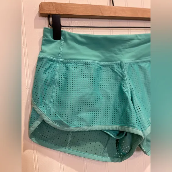 LULULEMON Speed Short (Mesh) in Bali Breeze Size 2 RARE HTF Unicorn - Image 8