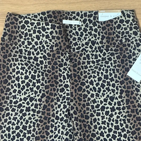 Cooper & Ella Boutique Women’s Leopard Print Skinny Ankle Wrinkle Free Pants NWT - Image 6