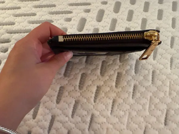 Marc Jacobs Key Wallet - Image 3
