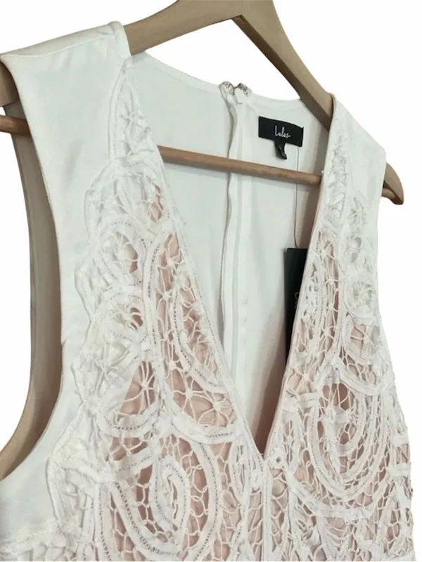 NWT Lulus Florentia White Crochet Skater Mini Dress - Size: Large - Image 4