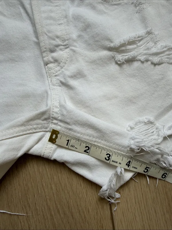 Free People We The Free Makai Jean Shorts Optic White Size 24 Distressed Denim - Image 8