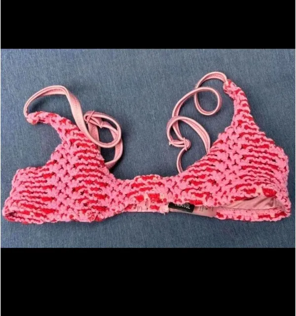 Triangl Crochet Bikini Top - Image 2