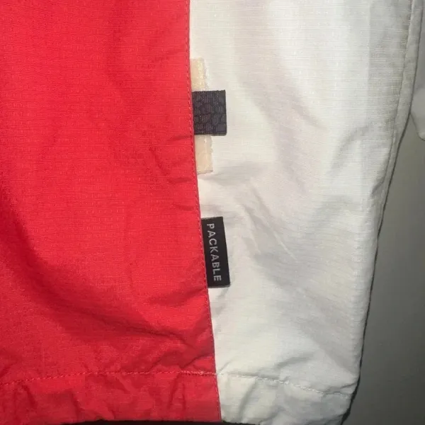 Vintage 1990's Columbia Windbreaker Jacket Packable.‎ Women’s size Medium. - Image 8
