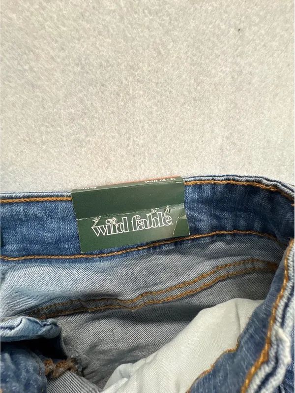 Wild Fable Women’s Size 10 Highest Rise Skinny Distressed Jeans Medium Wash - Image 9