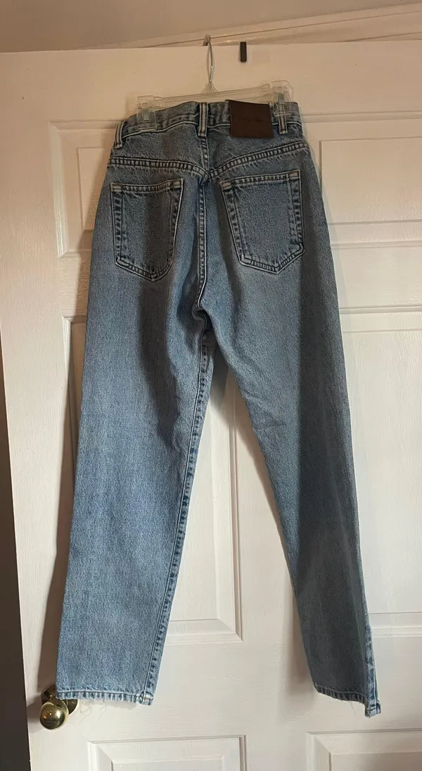 Calvin Klein Vintage High Waisted Mom Jeans - Image 3