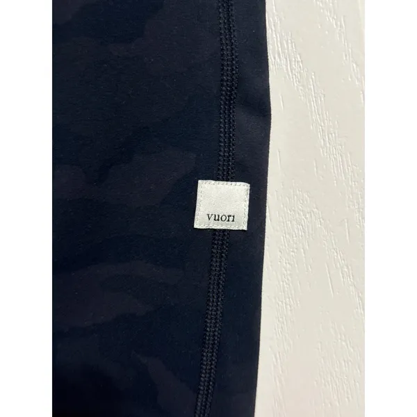 Vuori Daily Legging Black Camo High‎ Rise Activewear Athleisure Lounge Cozy Yoga - Image 4