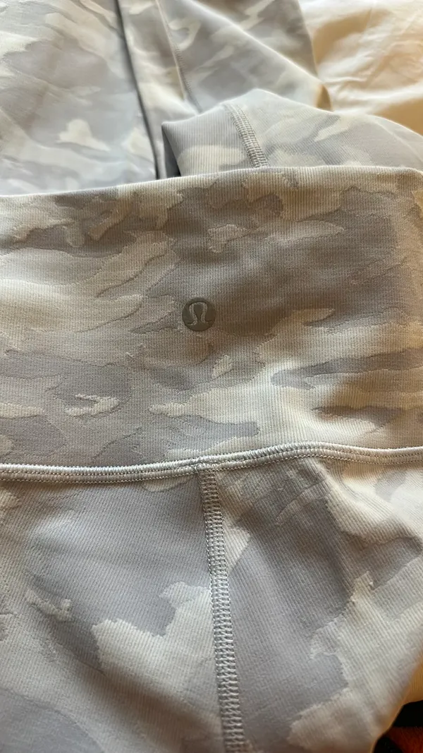 Lululemon Wunder Under High-Rise Jacq - Image 5
