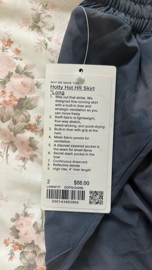 Lululemon Gray Hotty Hot HR Skirt - Image 4