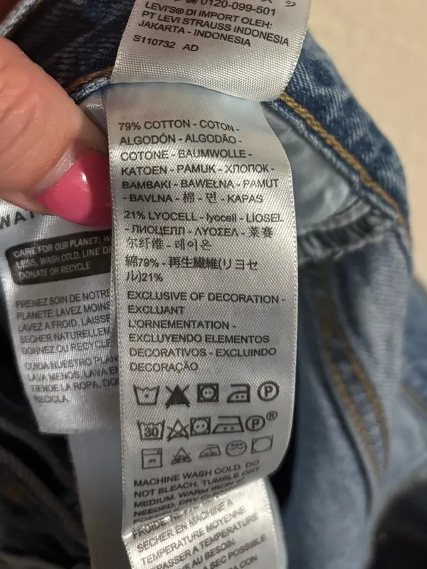 LEVI’S Baggy Dad Jeans - Image 5