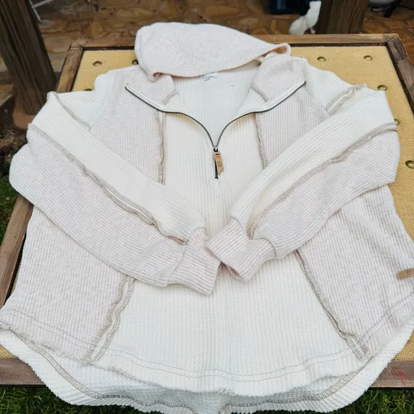 BKE Women’s Waffle Knit Quarter Zip Hoodie Small Cream Hooded Pullover - Image 3